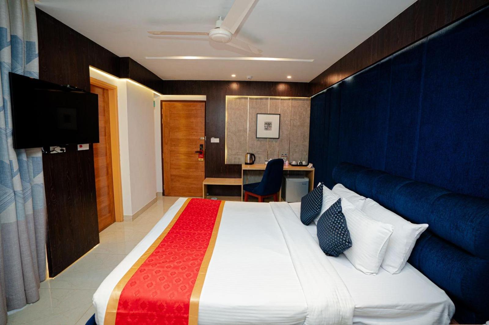 Royal Raj Hotel Rajshahi Exterior photo